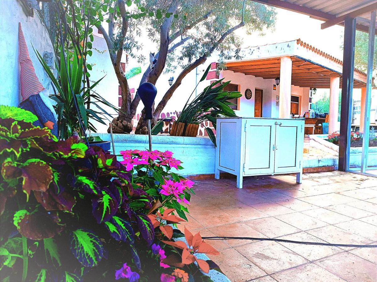 Vila Django Santa Lucia Exteriér fotografie