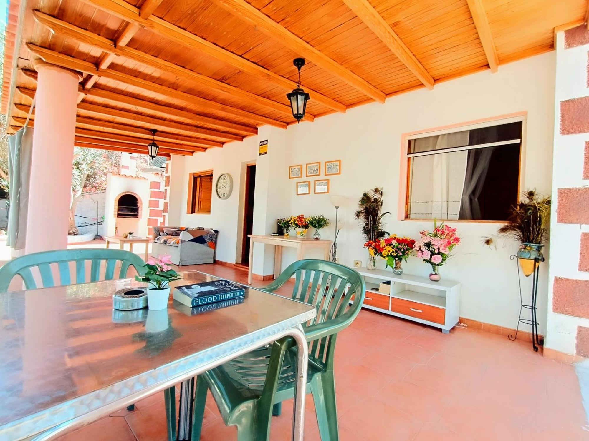 Vila Django Santa Lucia Exteriér fotografie
